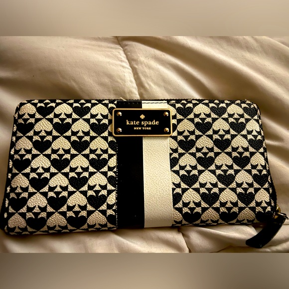 kate spade Handbags - Kate spade long zip around wallet